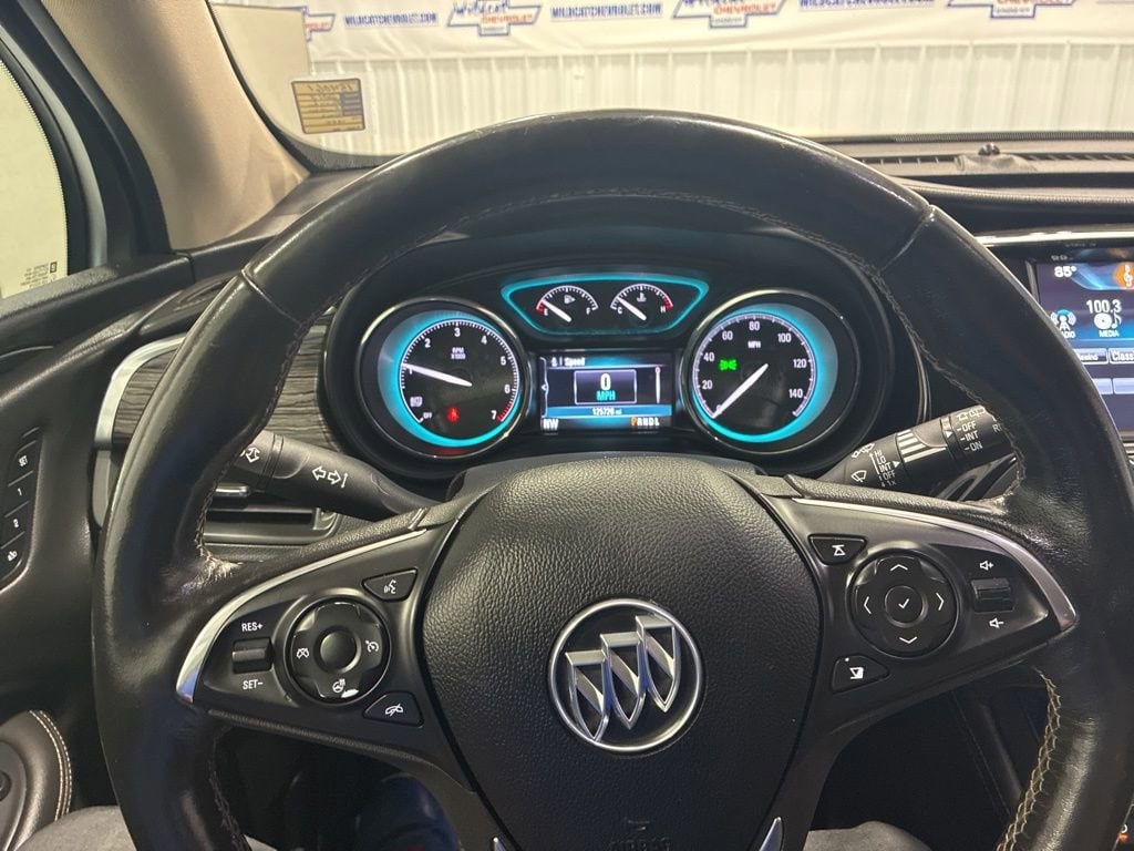 2017 Buick Envision Essence - Photo 23