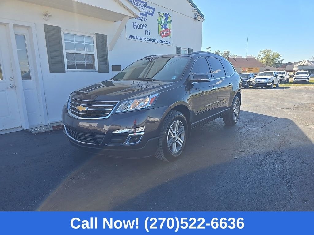 Used 2017 Chevrolet Traverse LT SUV