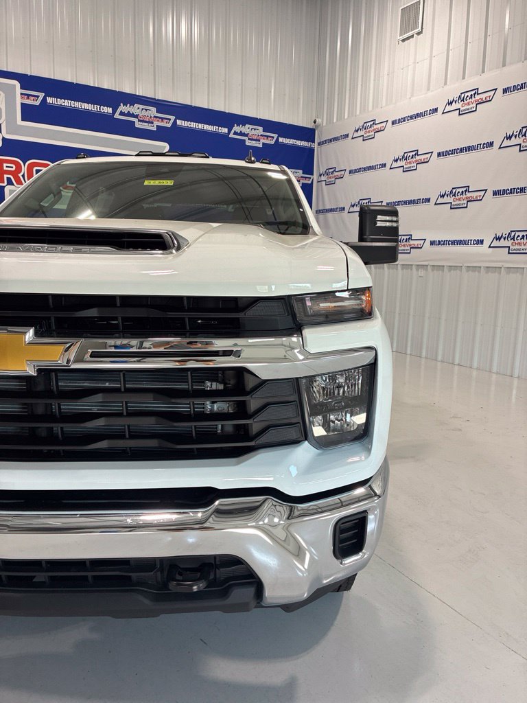2026 Chevrolet Silverado 3500 HD LT - Photo 12