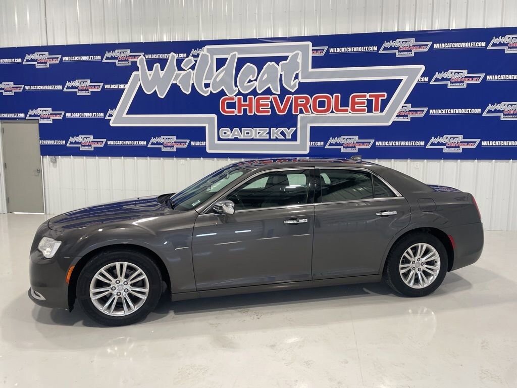 Used 2017 Chrysler 300 300C