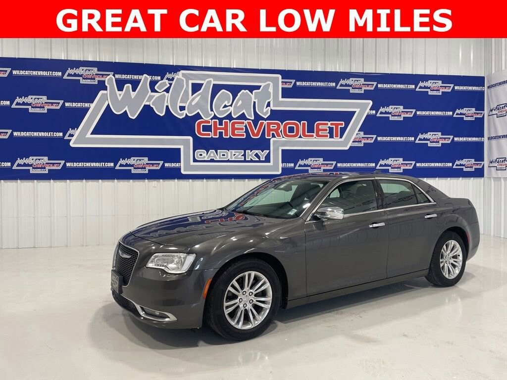 Used 2017 Chrysler 300 300C