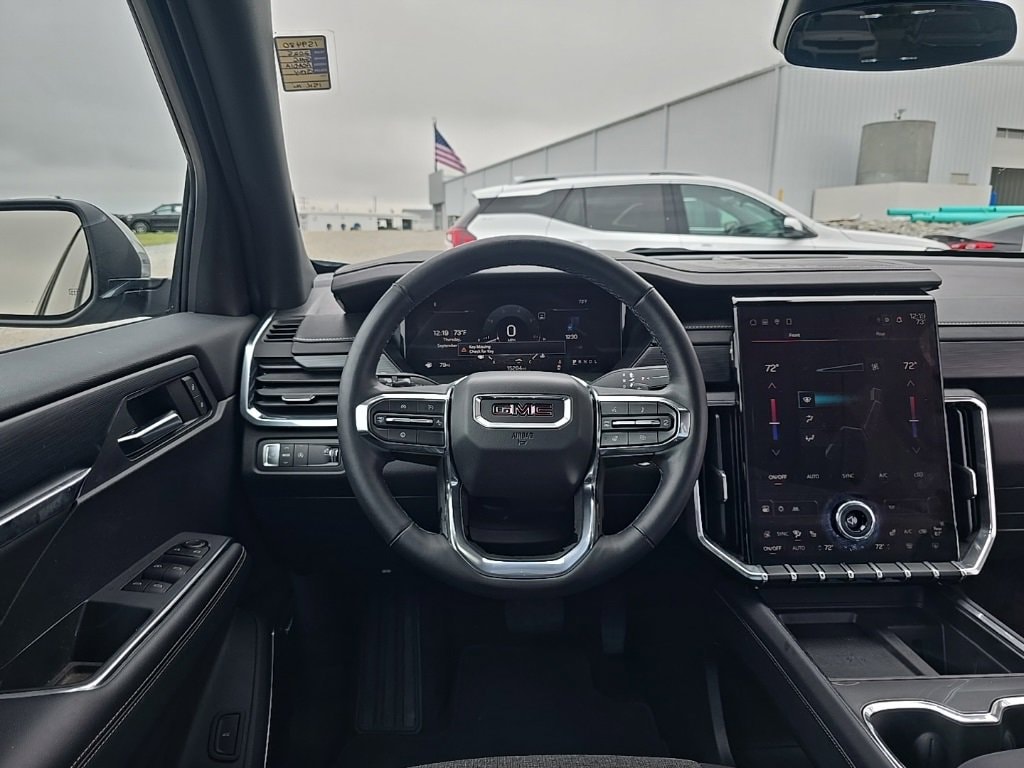 Used 2025 GMC Acadia Elevation SUV