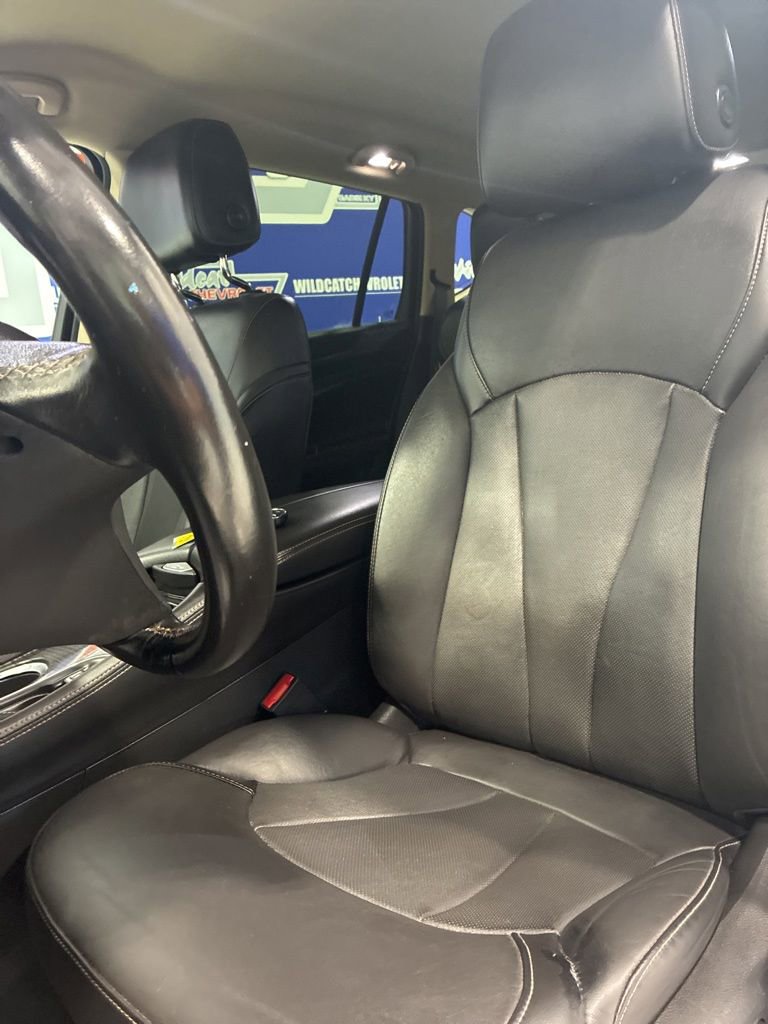 2017 Buick Envision Essence - Photo 17