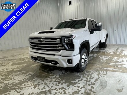 2025 Chevrolet Silverado 3500 HD High Country DRW Truck