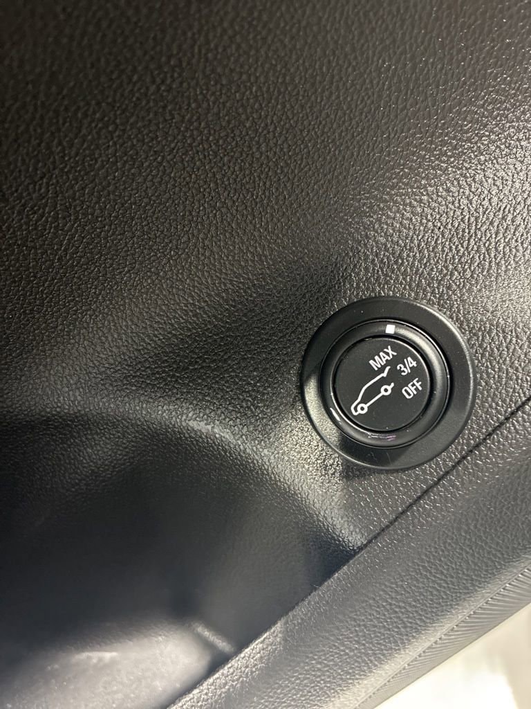 2017 Buick Envision Essence - Photo 22