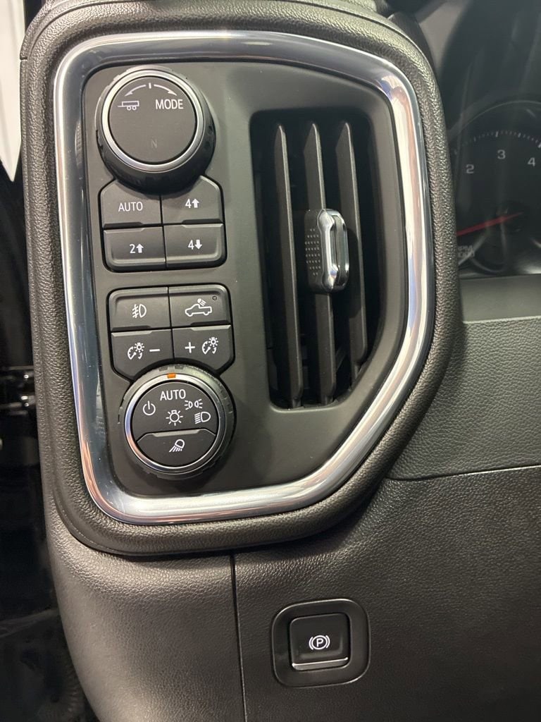 2023 Chevrolet Silverado 2500HD LTZ - Photo 20