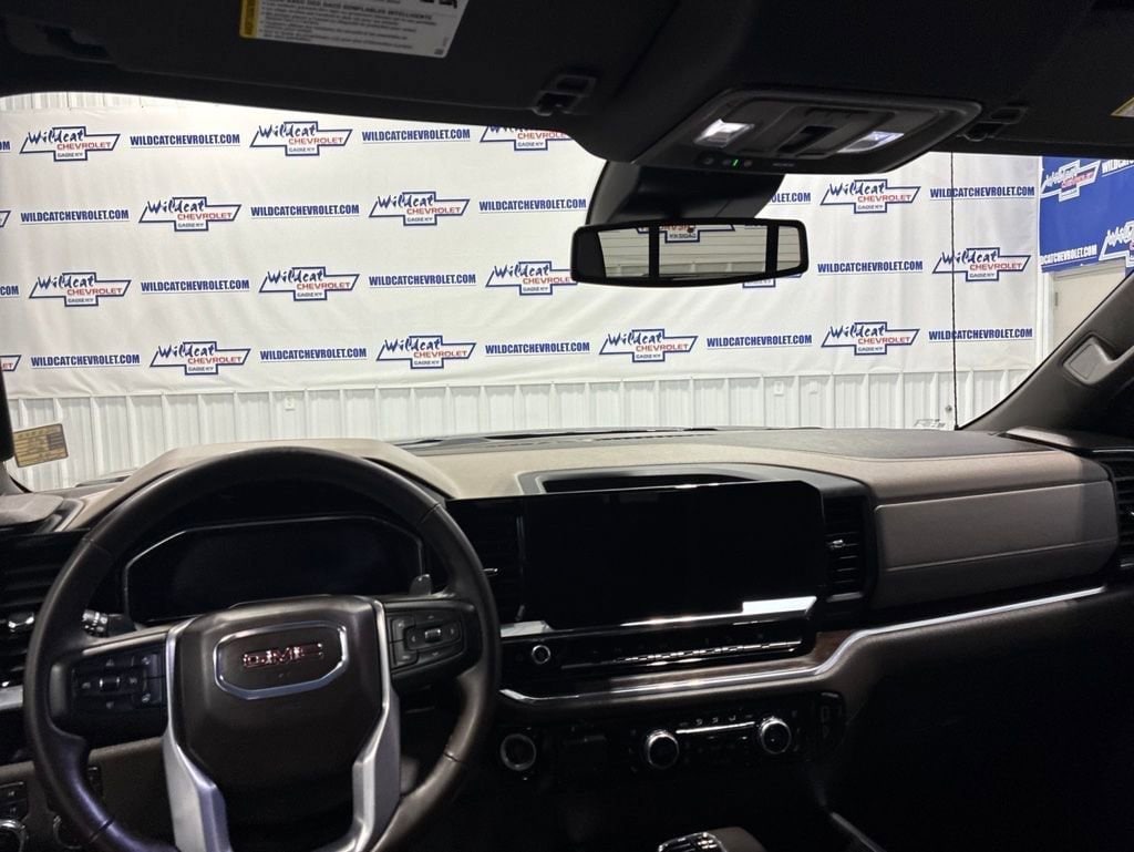 Used 2025 GMC Sierra 1500 SLT Truck