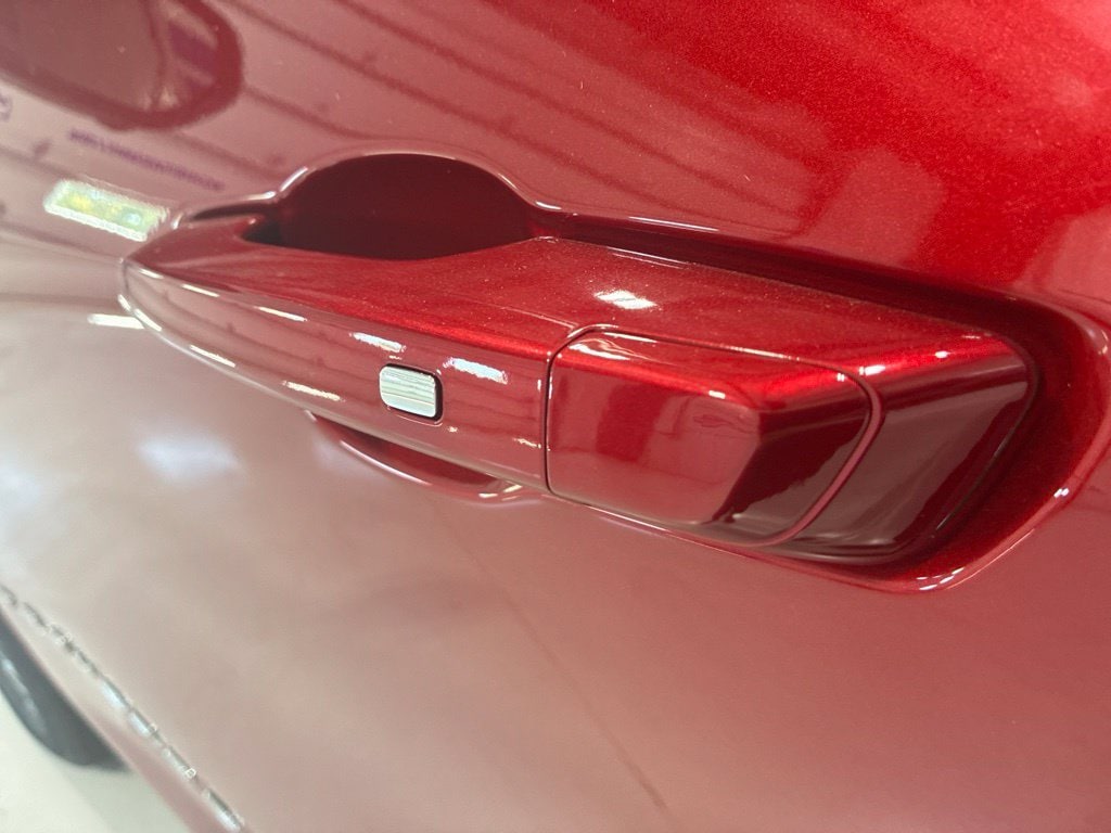 2027 Chevrolet Traverse LT - Photo 14