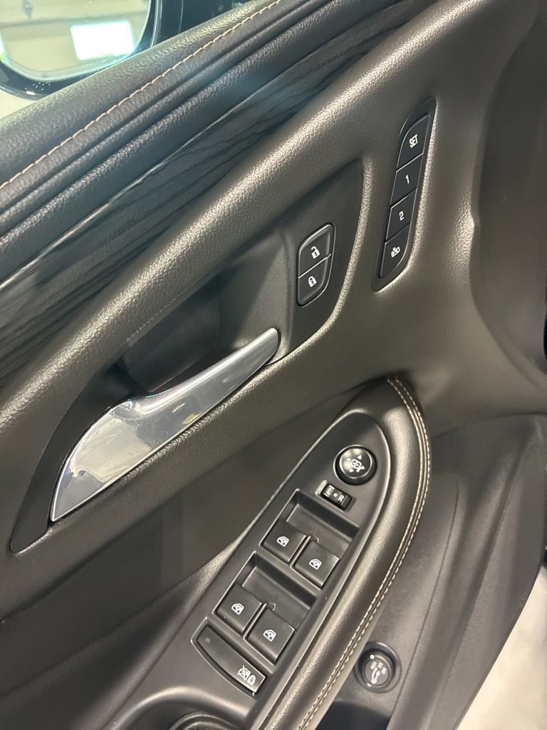 2017 Buick Envision Essence - Photo 20