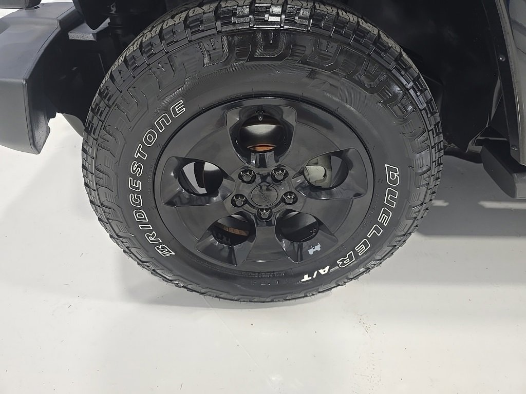 Used 2012 Jeep Wrangler Unlimited Sahara