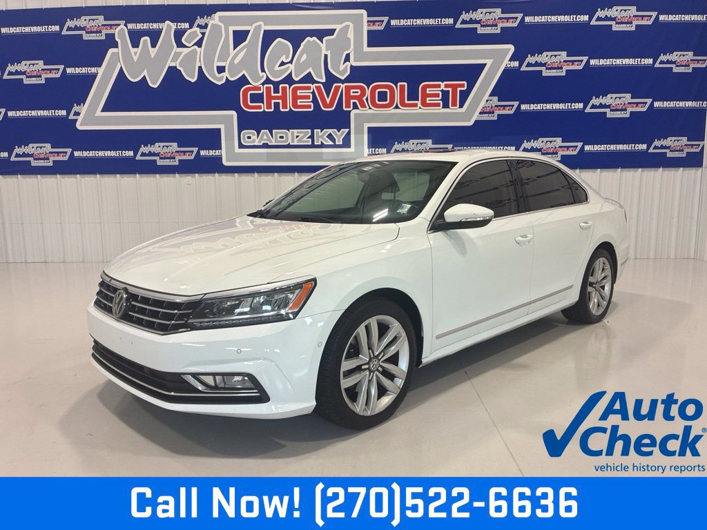 Used 2017 Volkswagen Passat SEL Premium with VIN 1VWCM7A38HC084384 for sale in Cadiz, KY