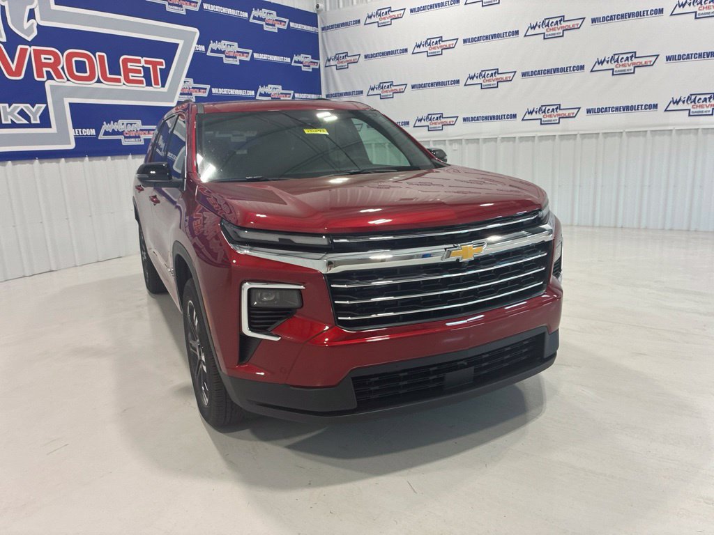 2027 Chevrolet Traverse LT - Photo 8