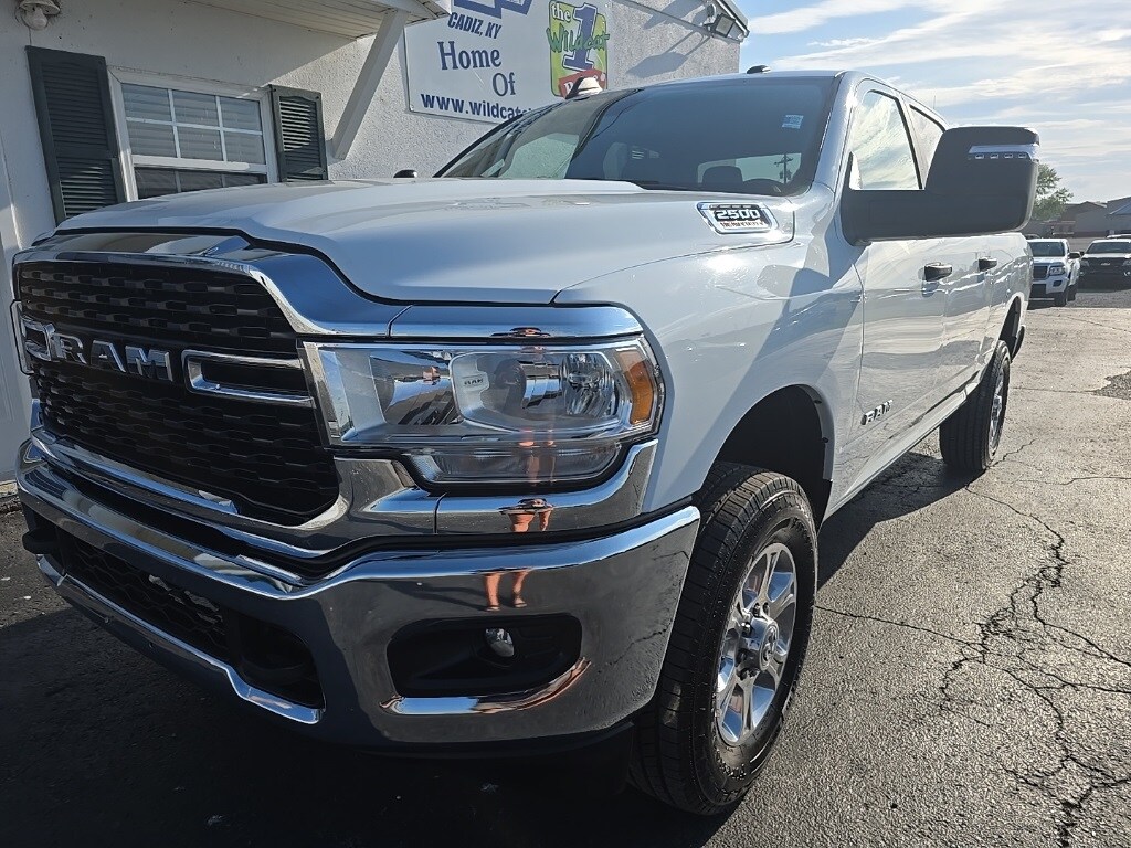 2024 Ram 2500 Big Horn photo 3