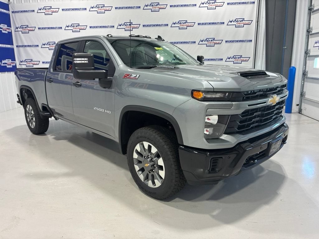 2026 Chevrolet Silverado 2500 HD Custom - Photo 13