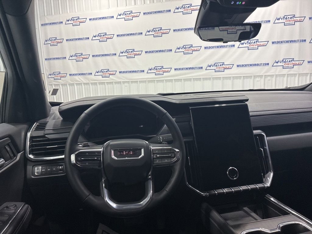 Used 2026 GMC Acadia Elevation SUV