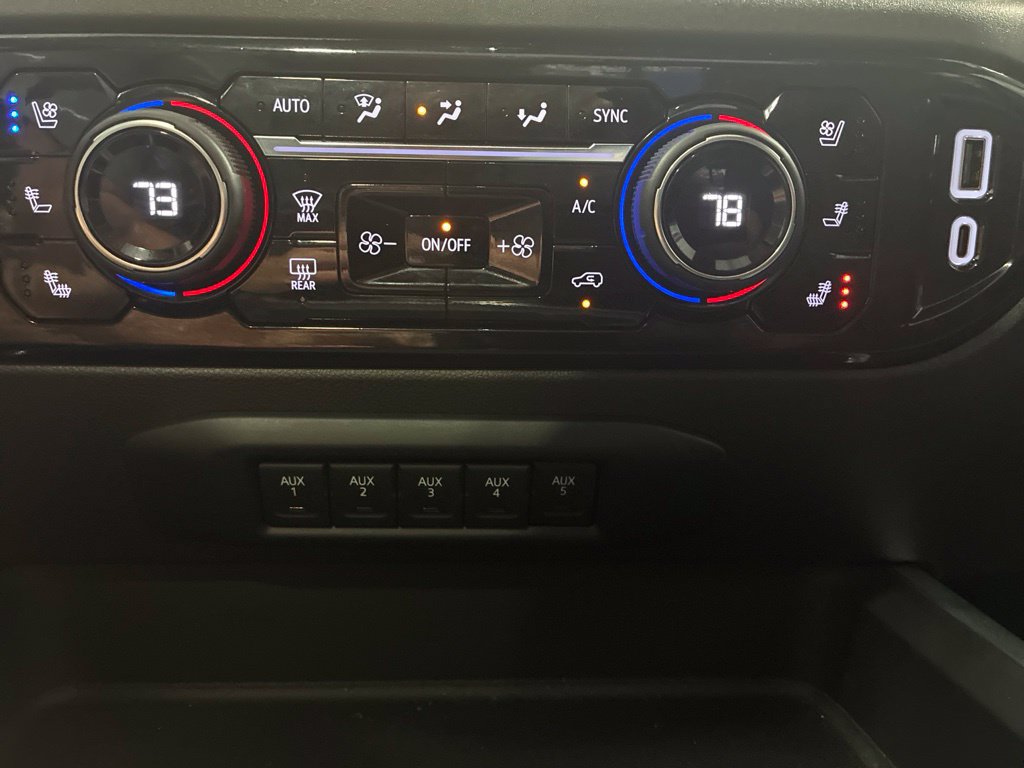2025 Chevrolet Silverado 3500HD High Country - Photo 29