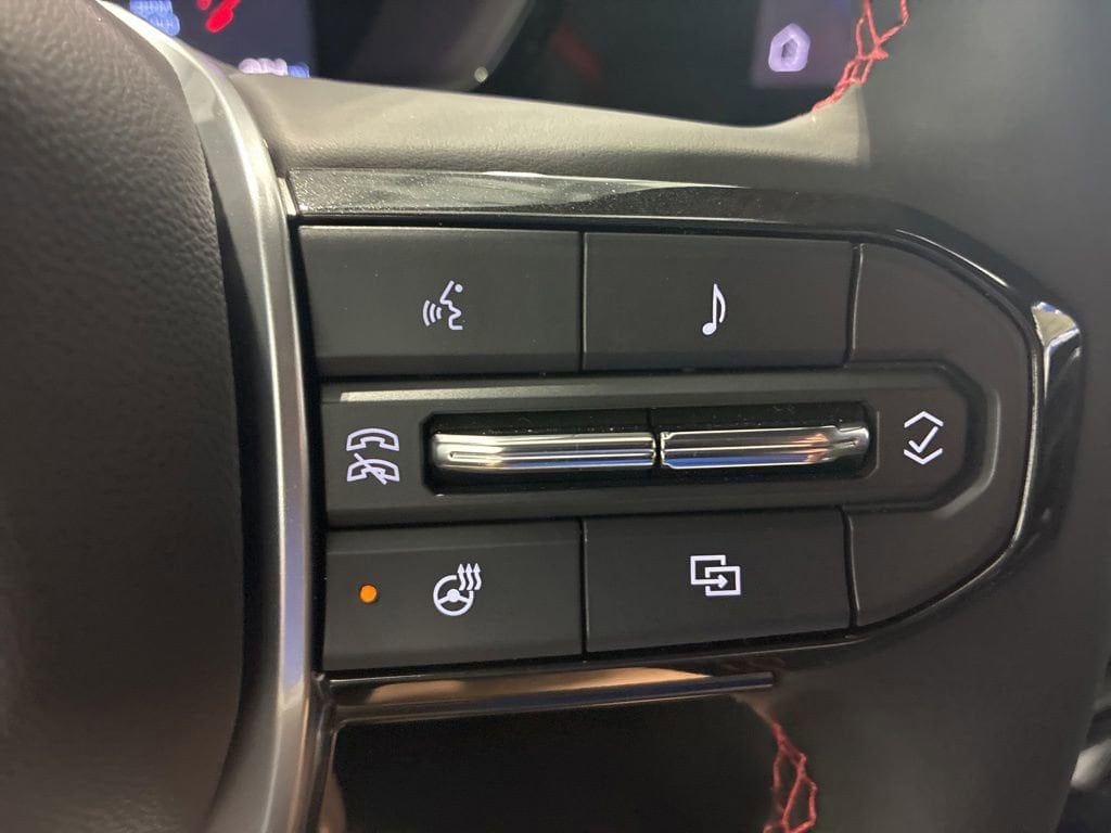 2025 Chevrolet Colorado Z71 - Photo 32
