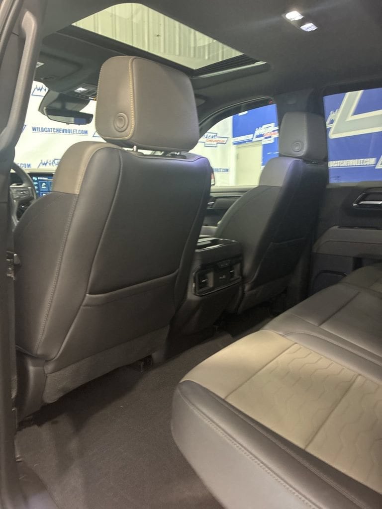 2023 Chevrolet Silverado 1500 ZR2 - Photo 36