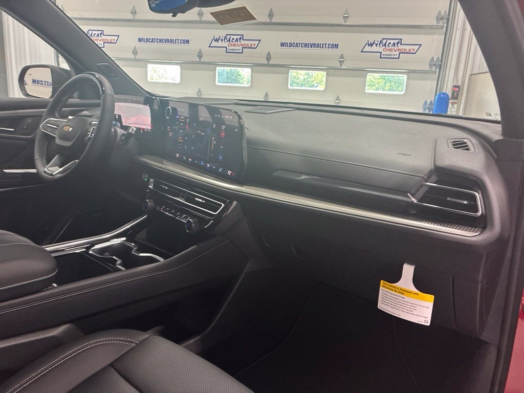 2027 Chevrolet Traverse LT - Photo 45