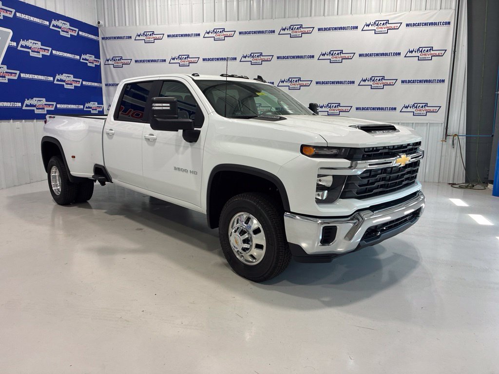 2026 Chevrolet Silverado 3500 HD LT - Photo 10