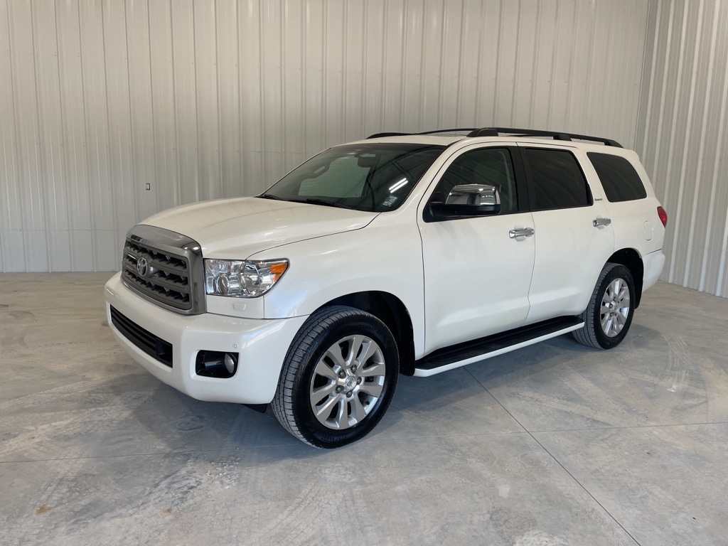 Used 2014 Toyota Sequoia Platinum with VIN 5TDDW5G14ES109898 for sale in Cadiz, KY