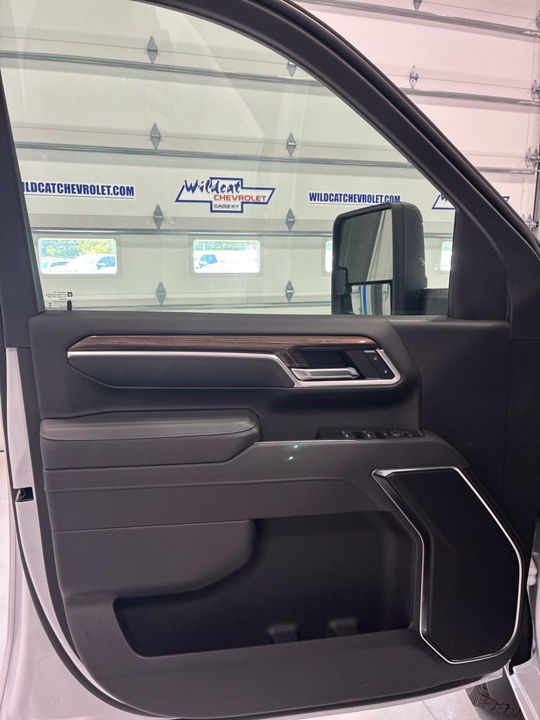2026 Chevrolet Silverado 3500 HD LT - Photo 19