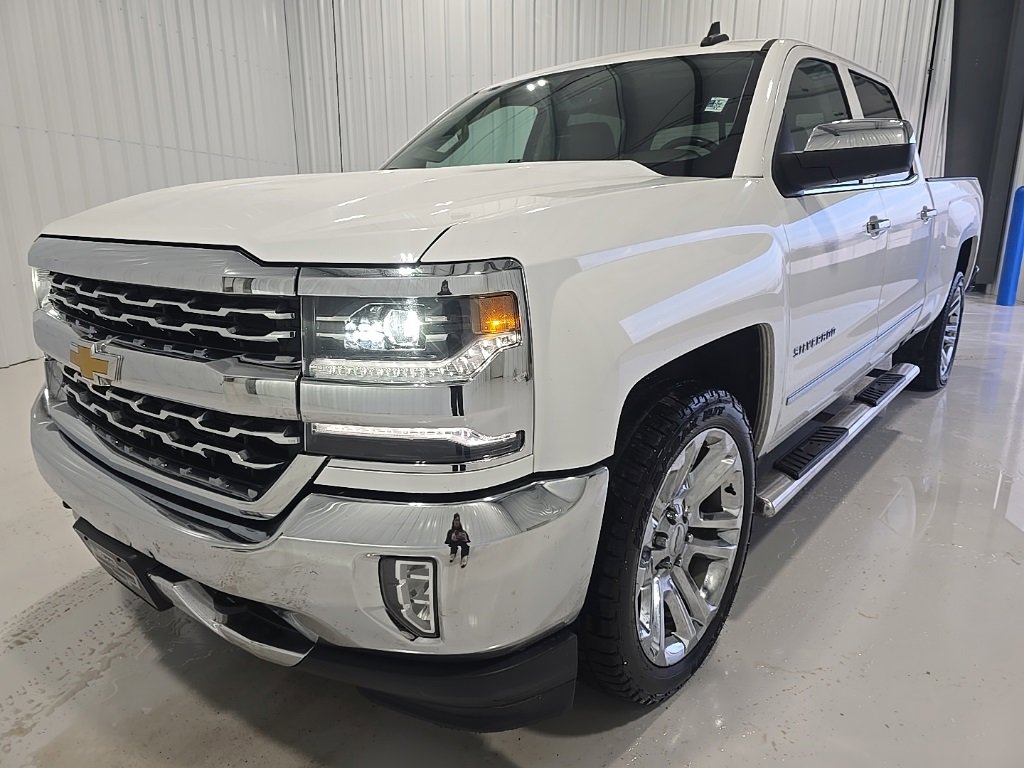 2018 Chevrolet Silverado 1500 LTZ photo 3