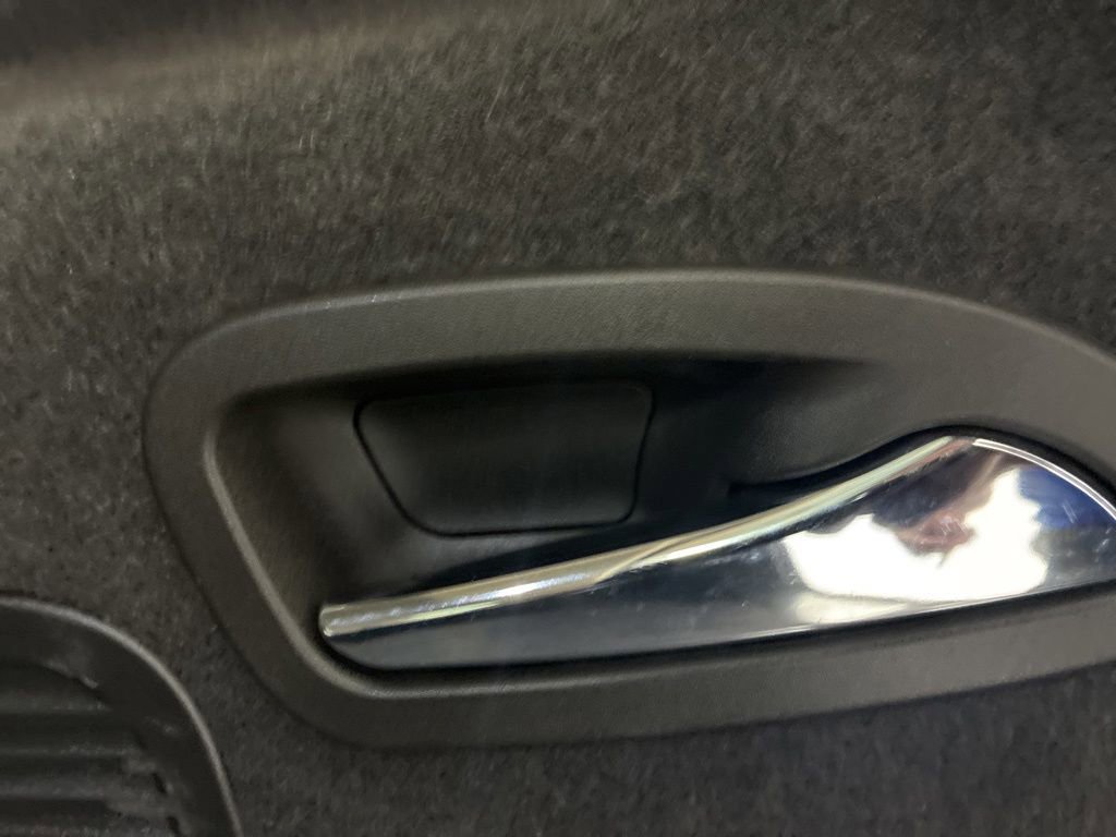 2017 Buick Envision Essence - Photo 43