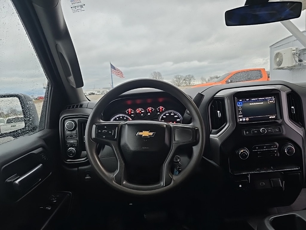 Used 2019 Chevrolet Silverado 1500 Work Truck with VIN 3GCNYAEH2KG306778 for sale in Cadiz, KY