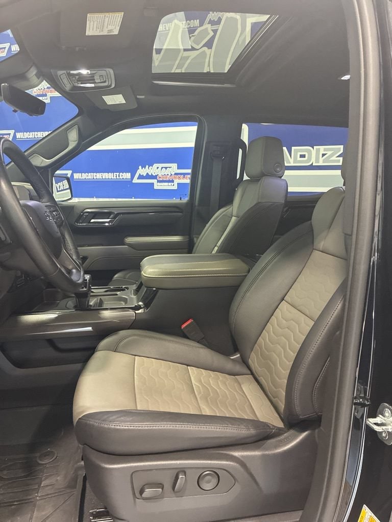 2023 Chevrolet Silverado 1500 ZR2 - Photo 17