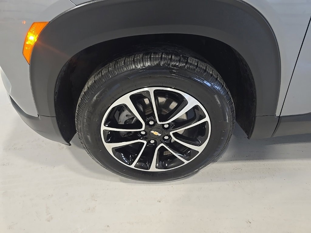 Used 2025 Chevrolet Trailblazer LT SUV