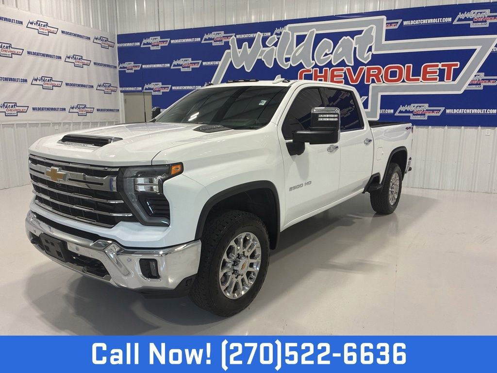 2025 Chevrolet Silverado HD LTZ 4WD Crew Cab Standard Box's photo