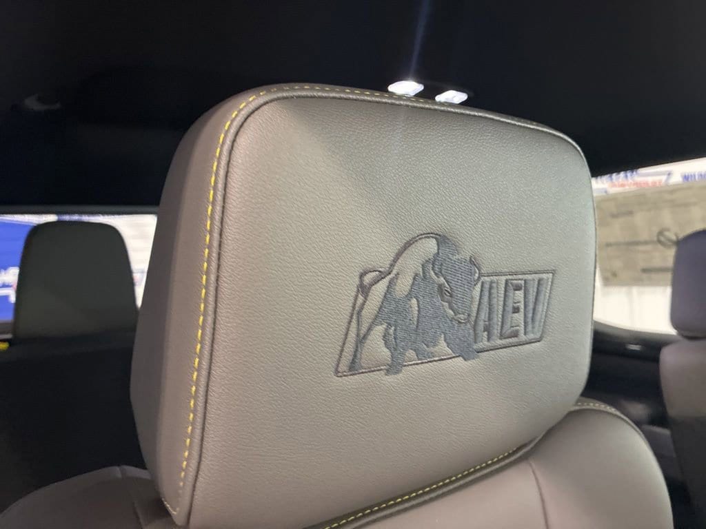 2026 Chevrolet Silverado 1500 ZR2 - Photo 65