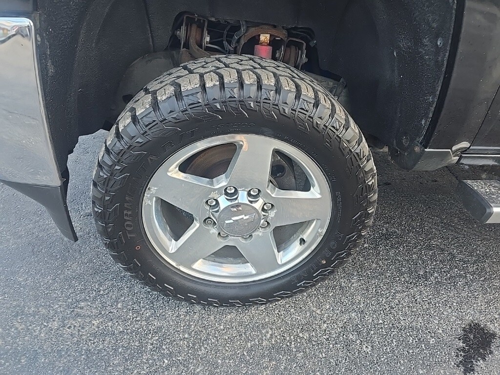 2015 Chevrolet Silverado 2500HD LTZ photo 4