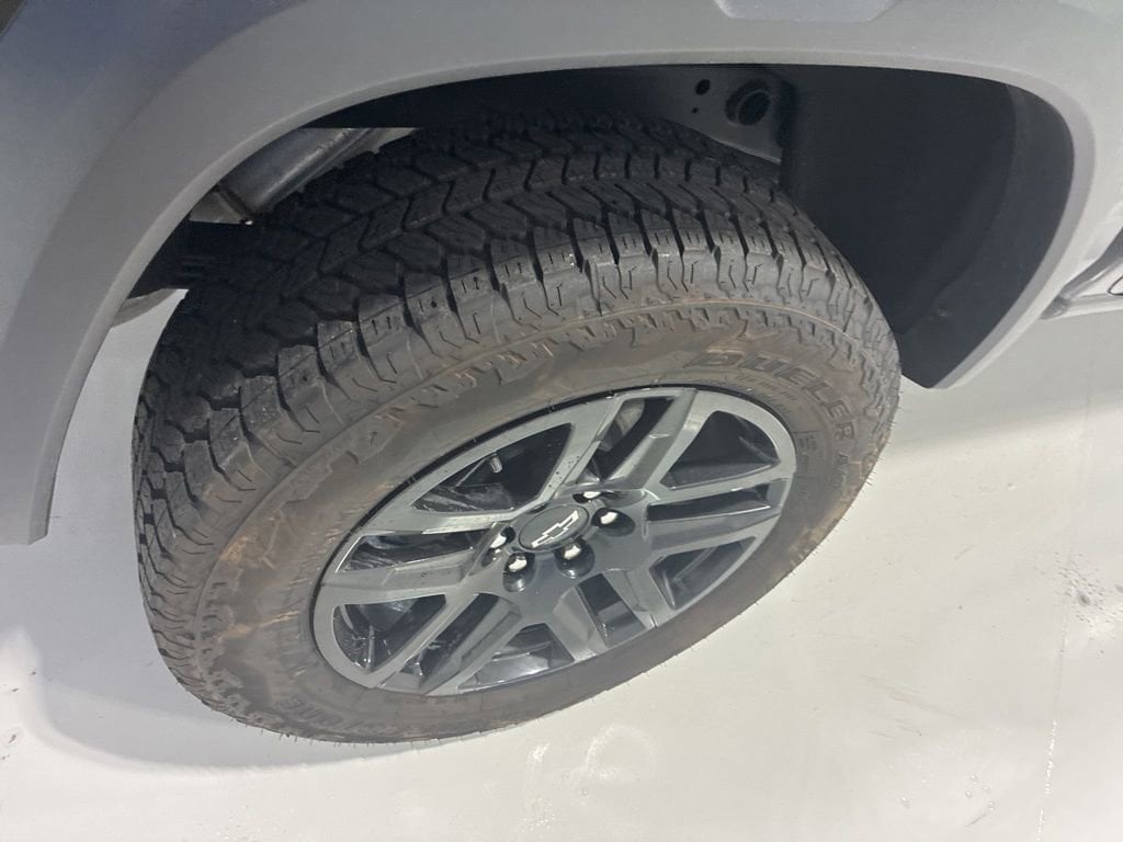 2025 Chevrolet Colorado Trail Boss - Photo 9