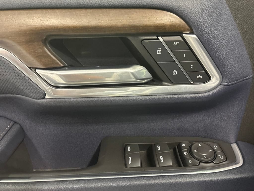 2025 Chevrolet Silverado 3500HD High Country - Photo 22