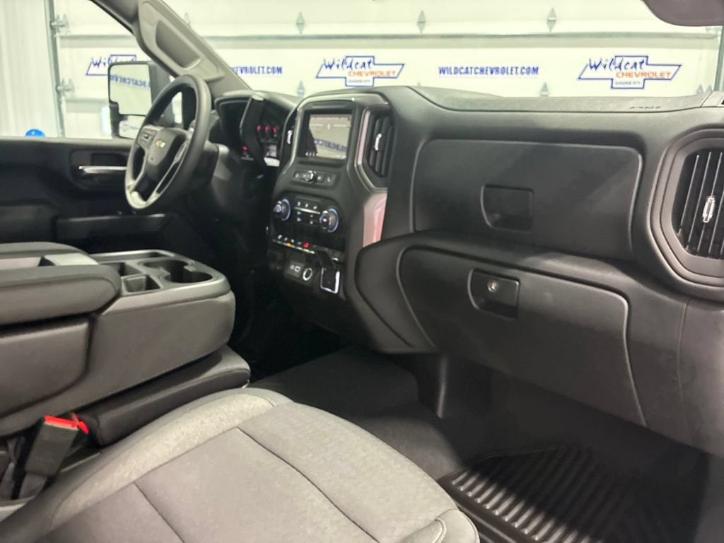 2026 Chevrolet Silverado 2500 HD Custom - Photo 43