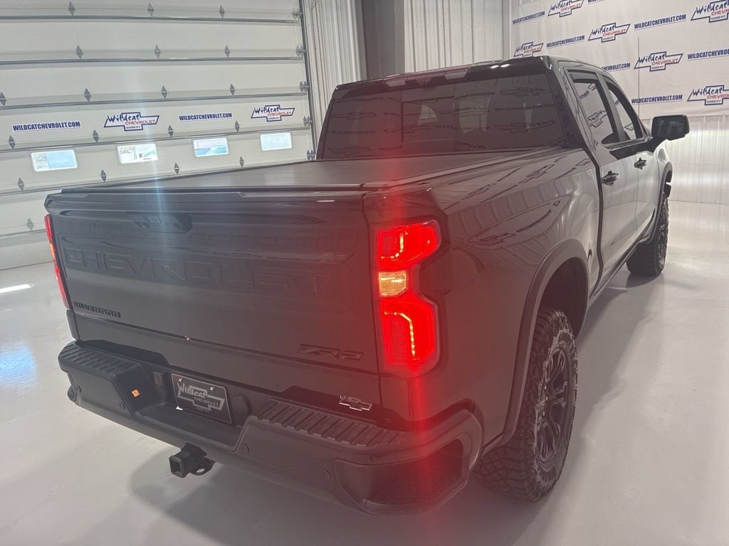 2023 Chevrolet Silverado 1500 ZR2 - Photo 7