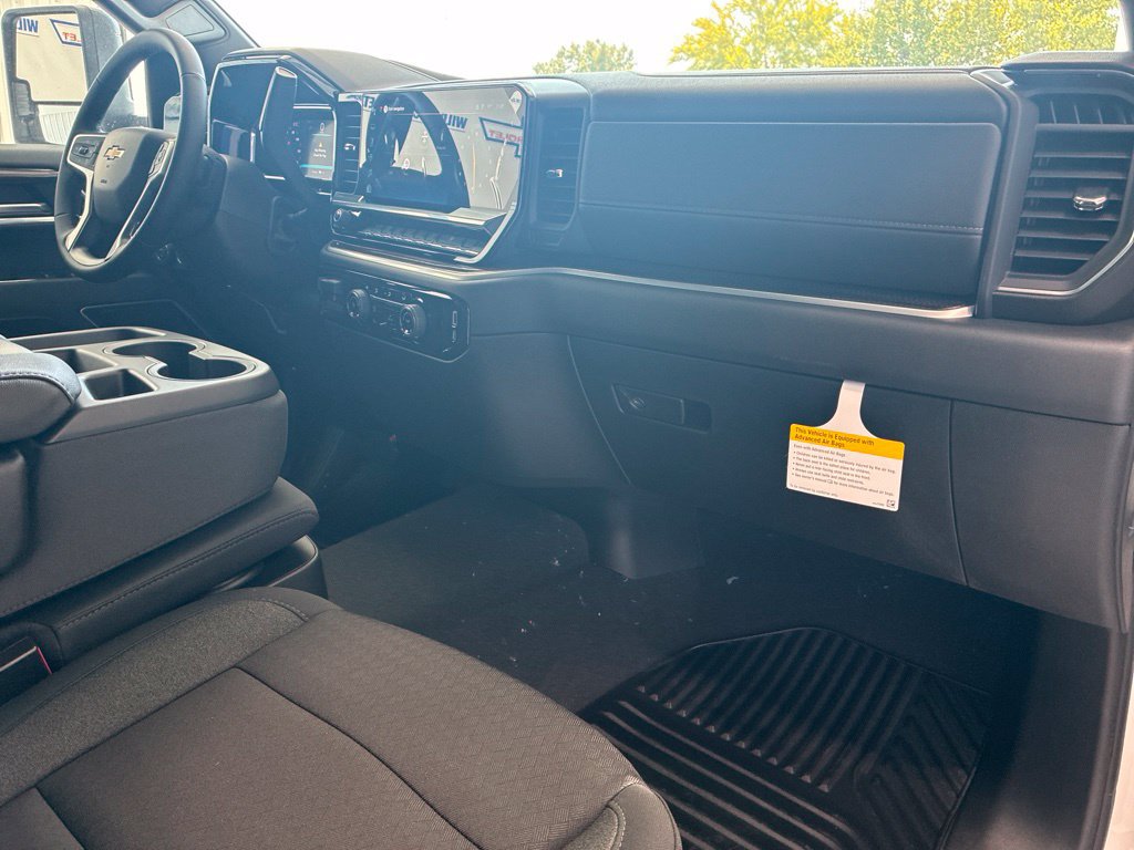 2026 Chevrolet Silverado 3500 HD LT - Photo 36