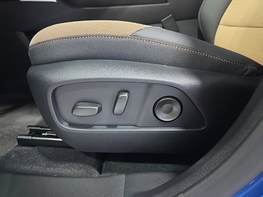 2026 Chevrolet Equinox ACTIV - Photo 14