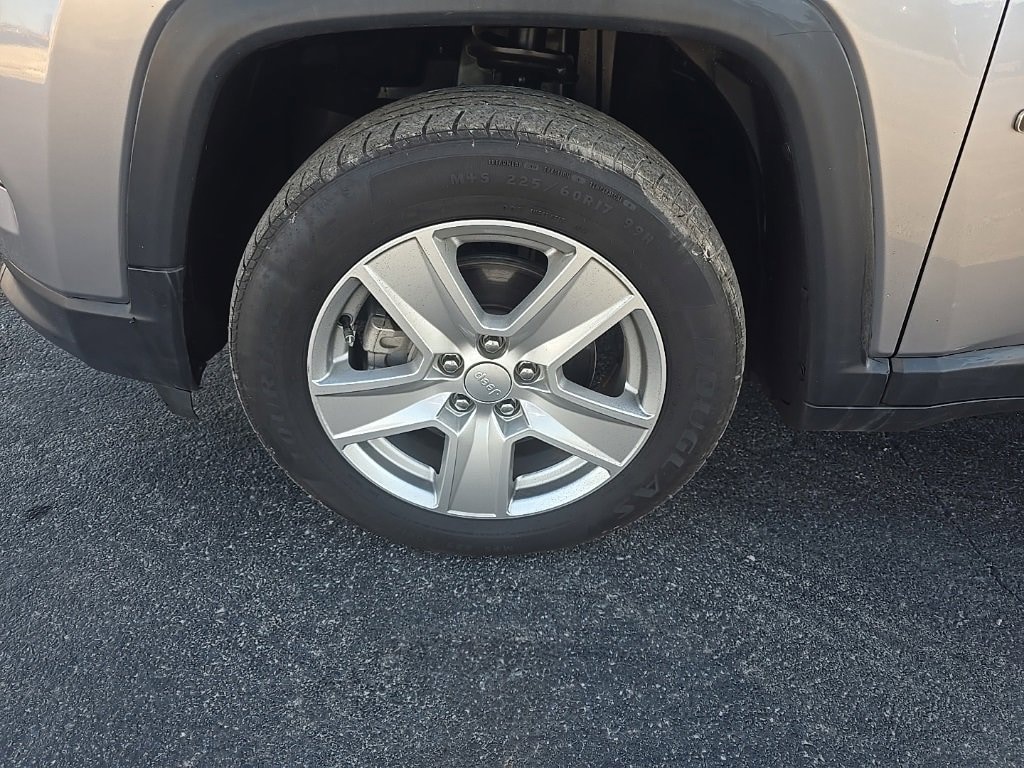 Used 2022 Jeep Compass Latitude SUV