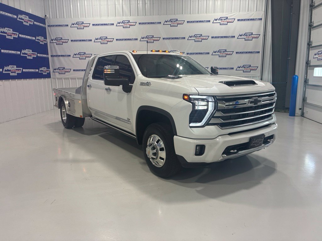 2025 Chevrolet Silverado 3500HD High Country - Photo 6