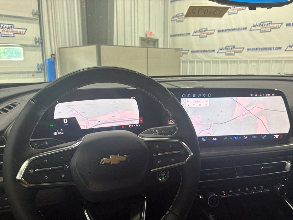 2027 Chevrolet Traverse LT - Photo 26