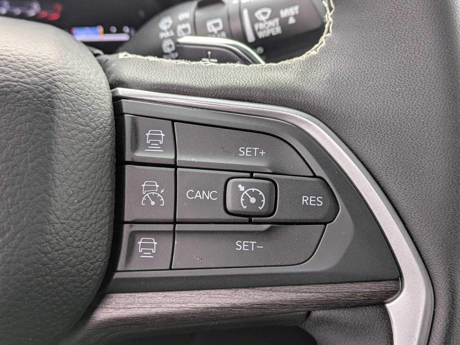 Thumbnail: 2025 Jeep Grand Cherokee - 22