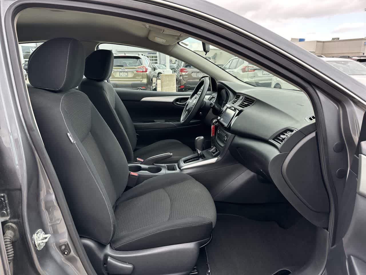 2019 Nissan Sentra S 17