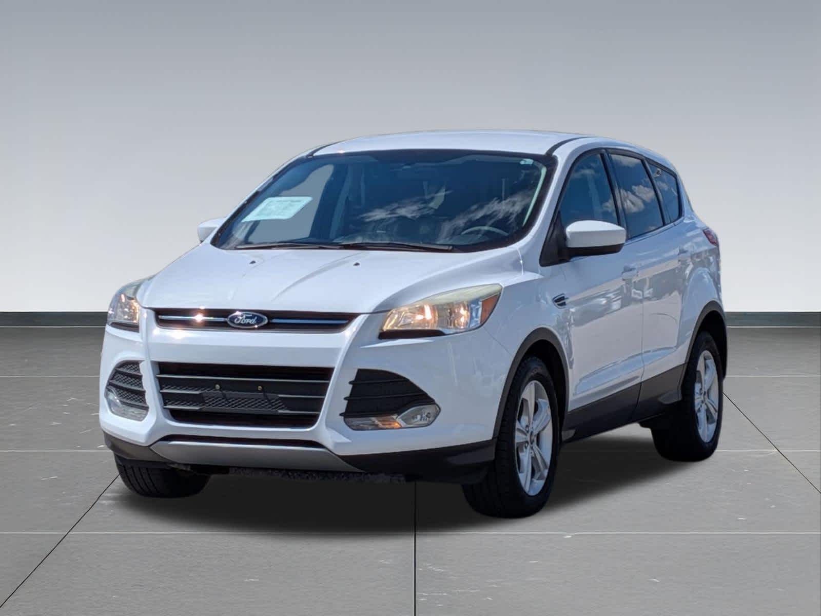 Thumbnail: 2015 Ford Escape - 10