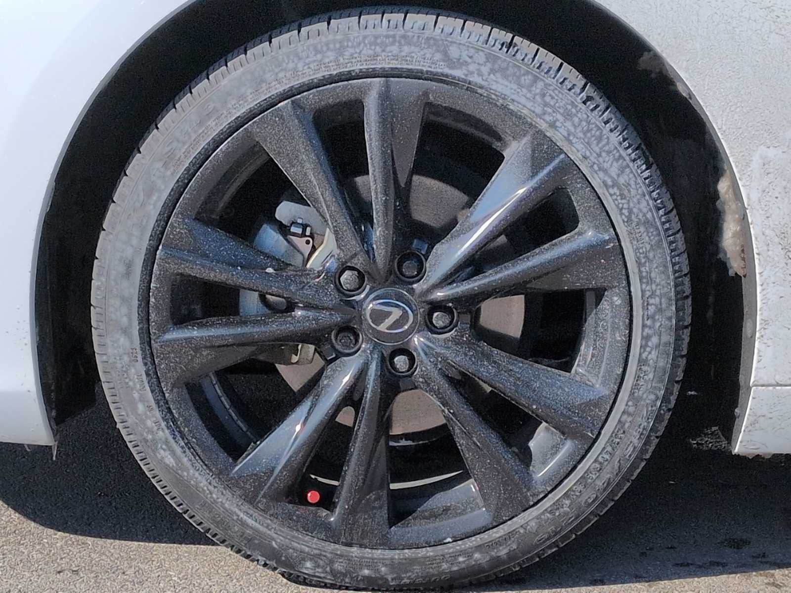 Thumbnail: 2022 Lexus ES - 12