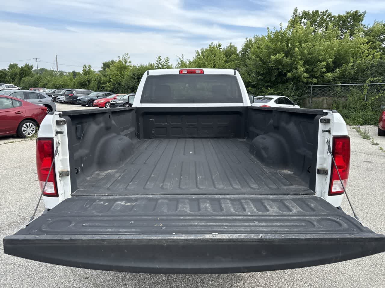 Thumbnail: 2021 RAM 1500 Classic - 13