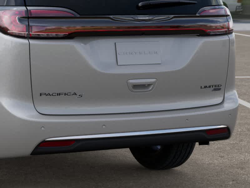 Thumbnail: 2026 Chrysler Pacifica - 13