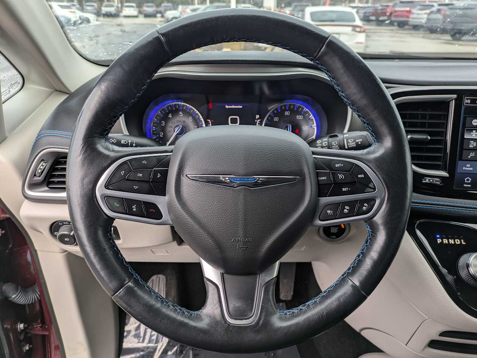 Thumbnail: 2021 Chrysler Pacifica - 21